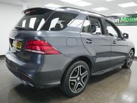 Usado Mercedes GLE250 AMG line 2016 Cinzento Carrinha