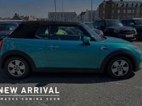 Begagnad Mini Cooper Classic 136 HK (100 kW) 2020 Grön Halvkombi
