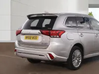 Used Mitsubishi Outlander P-HEV 206 HP (151 kW) 2018 Silver SUV