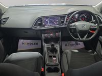 Used Seat Leon SE Dynamic 150 HP (110 kW) 2020 Blue Estate