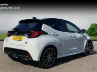 Used Toyota Yaris Sport 130 HP (95 kW) 2024 Ash grey bitone Hatchback