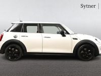 Used Mini Cooper S Classic 176 HP (129 kW) 2024 White Hatchback