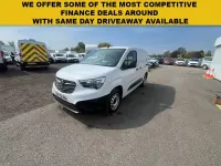 Used Vauxhall Combo S 100 HP (73 kW) 2023 White MPV