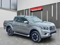 Begagnad Nissan Navara Tekna 190 HK (139 kW) 2019 Grå Pickup