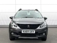 Usado Peugeot 2008 GT-line 110 HP (80 kW) 2019 Cinzento SUV