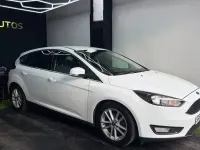 Used Ford Focus Zetec 125 HP (91 kW) 2015 White Hatchback