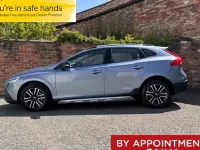 Used Volvo V40 CC 152 HP (111 kW) 2017 Estate