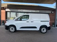 Used Peugeot Partner 131 HP (96 kW) 2024 White MPV
