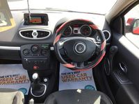 Used Renault Clio II Dynamique 86 HP (63 kW) 2010 Red Hatchback