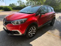 Used Renault Captur Iconic 2019 Red SUV