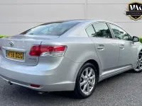 Used Toyota Avensis 2009 Silver Sedan