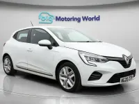 Gebraucht Renault Clio V Play 100 PS (73 kW) 2020 Weiß Kleinwagen