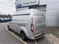 used Ford 300 Transit CustomLimited L2H2 2.0L Diesel 6 Speed Manual 170Ps Manual