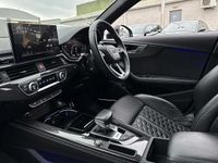 Used Audi RS4 Design 444 HP (326 kW) 2022 Grey Estate