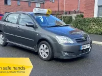 Usado Toyota Corolla T3 97 CV (71 kW) 2005 Gris Utilitario