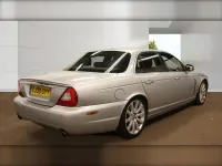 Used Jaguar XJ Executive 204 HP (150 kW) 2009 Silver Sedan