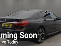 Usado BMW 750 M Sport 450 CV (330 kW) 2017 Negro Berlina
