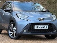 Used Toyota Aygo X 72 HP (52 kW) 2025 Persian salt bitone SUV