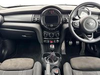 Used Mini Cooper Hatch 134 HP (98 kW) 2020 Silver Hatchback