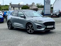 Usado Ford Kuga ST-Line X 225 CV (165 kW) 2023 Plateado SUV