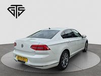Used VW Passat Highline 193 HP (141 kW) 2025 White Sedan