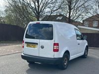 Usado VW Caddy Startline 102 HP (75 kW) 2013 Branco Monovolume
