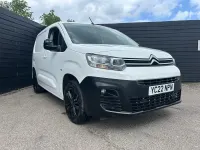 Second-hand Citroën Berlingo 100 CP (73 kW) 2022 Alb Monovolum