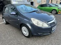 Second-hand Vauxhall Corsa Club 90 CP (66 kW) 2007 Albastru Hatchback
