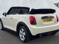 Usado Mini Cooper Classic 134 HP (98 kW) 2019 Branco Citadino