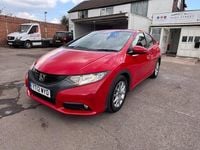 Used Honda Civic ES 142 HP (104 kW) 2012 Red Hatchback