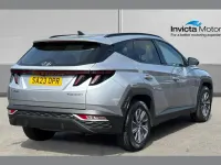 Usado Hyundai Tucson SE 147 HP (108 kW) 2023 Prateado SUV