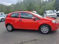 Usado Fiat Punto Pop 69 HP (50 kW) 2015 Vermelho Citadino