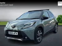 Used Toyota Aygo X 72 HP (52 kW) 2025 Green SUV