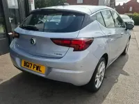 Used Vauxhall Astra SRi 150 HP (110 kW) 2017 Silver Hatchback