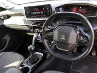 Used Peugeot 208 Allure Premium 102 HP (75 kW) 2022 Hatchback