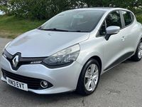 Used Renault Clio IV Expression+ 90 HP (66 kW) 2013 Silver Hatchback