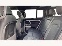 Used Land Rover Defender SE Dynamic 250 HP (183 kW) 2023 Silver SUV