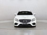 Usado Mercedes E220 AMG line 194 CV (142 kW) 2019 Blanco Berlina