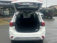 Used Mitsubishi Outlander P-HEV 221 HP (162 kW) 2021 Estate