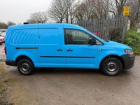 Used VW Caddy Maxi Startline 102 HP (75 kW) 2015 Blue MPV