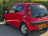 Used Peugeot 107 Allure 68 HP (50 kW) 2014 Red Hatchback