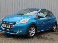 Begagnad Peugeot 208 Active 2013 Blå Halvkombi