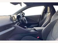 New Toyota C-HR Sport 197 HP (144 kW) 2025 White SUV