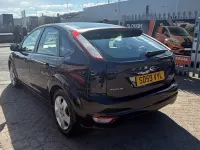 Gebraucht Ford Focus Style 99 PS (72 kW) 2009 Schwarz Kleinwagen