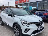 Used Renault Captur Techno 91 HP (66 kW) 2023 White/black SUV