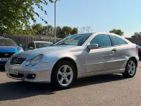 Used Mercedes C180 SE 143 HP (105 kW) 2007 Silver Coupe