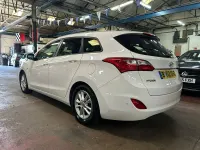 Used Hyundai i30 Active 2012 White Estate