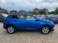 Second-hand Vauxhall Grandland X S 130 CP (95 kW) 2019 Albastru SUV