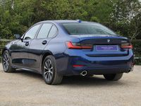 Usado BMW 330e Sport Line 288 HP (211 kW) 2023 Azul Sedan