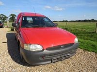 Used Ford Escort 2001 Red Van